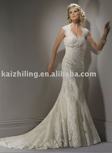 2011Custom backless lace applique woth sleeves wedding dress