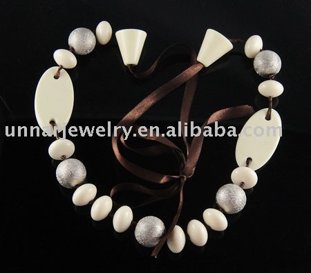 wooden beaded necklaces. wooden bead jewelry Handmade