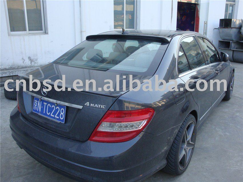 The W204 Carbon Fiber Roof Spoiler for 0810 Mercedes Benz C W204 BS Style