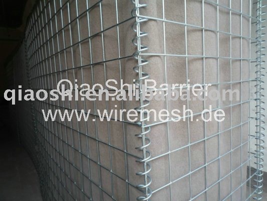 assembly Hesco Bastion with non woven grey geotextile