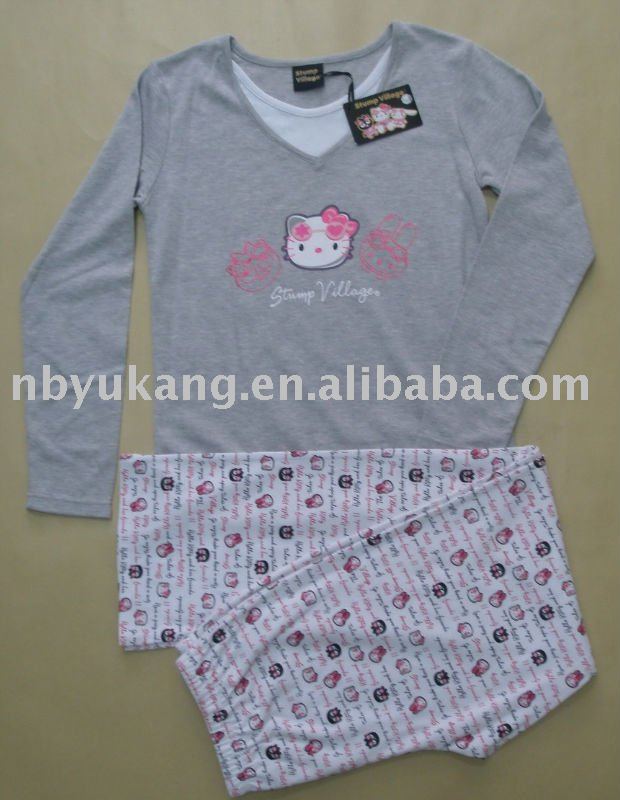 Hello Kitty Glitter. pajamas women with hello kitty