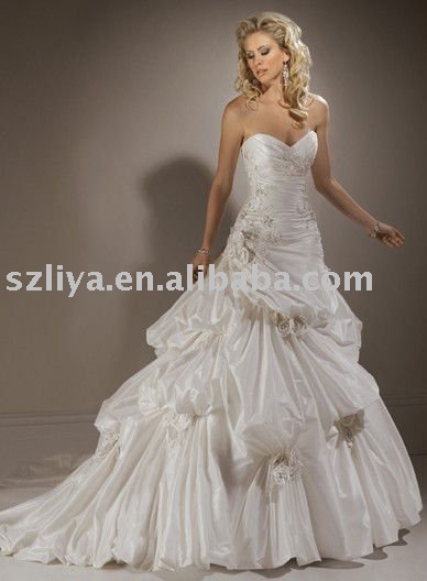high quality white modest wedding dresses