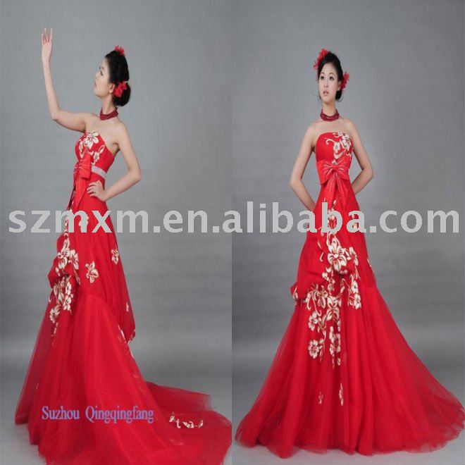 Red embroidery Chinese style wedding dress04