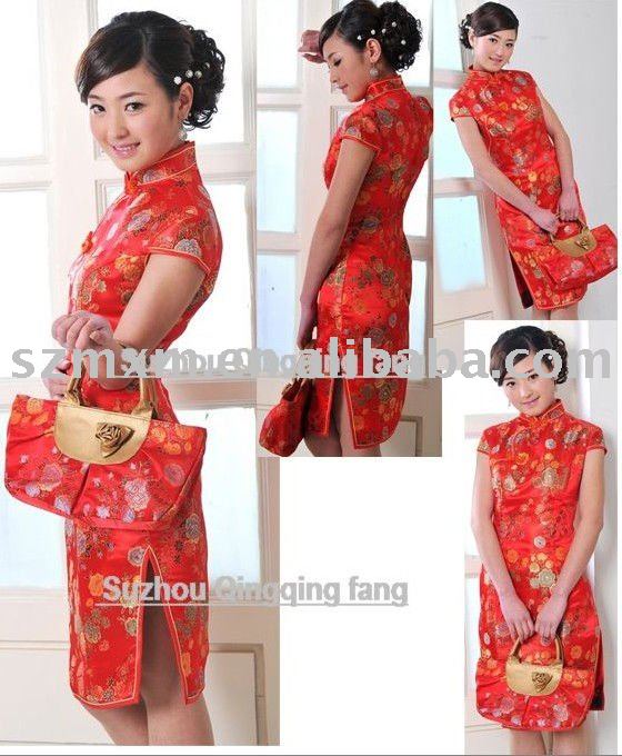 See larger image Exquisite traditional chinese clothing cheongsam Qipao 