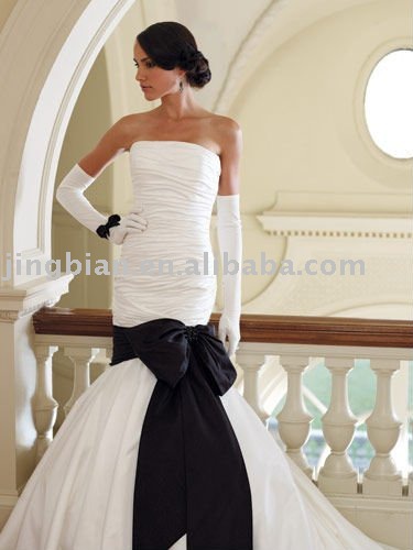 sleeveless neck mermaid wedding dress with black belt HS133