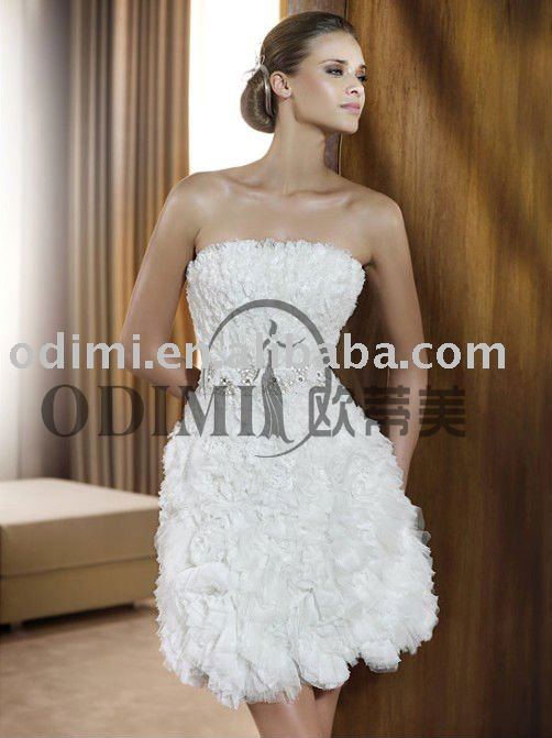 2011 Sexy Backless Chiffon Short Wedding Dresses