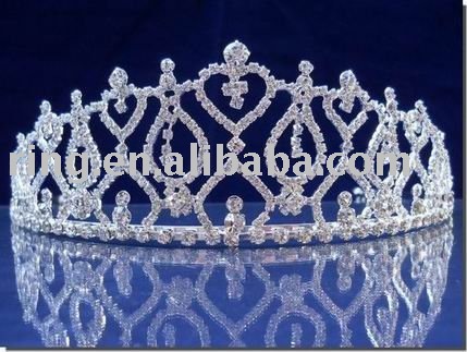 You might also be interested in Bridal Wedding Crystal crown bridal veil 
