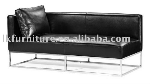 Leather Vs Upholstery Sofa