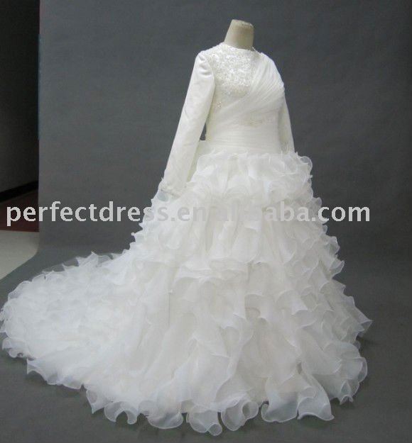 2011 long sleeve high neck arabic wedding dress