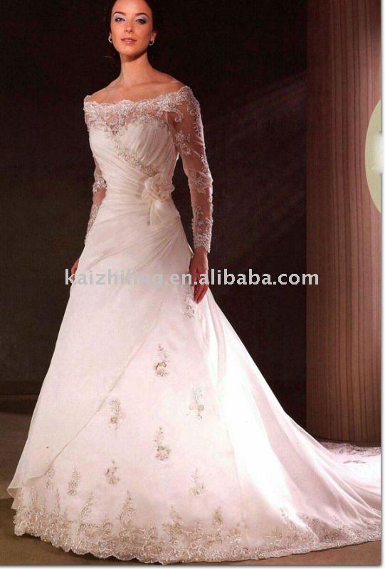 lace long sleeves pink train wedding dress 2011 custom made bridal dress