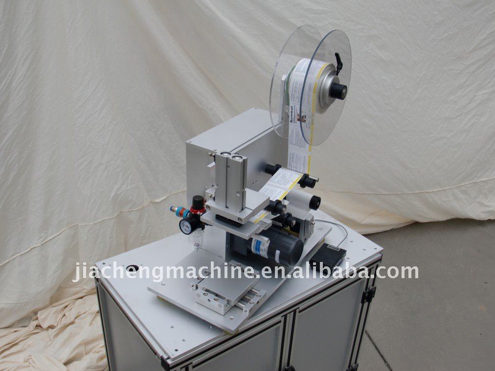 Bottle Labeling Machine