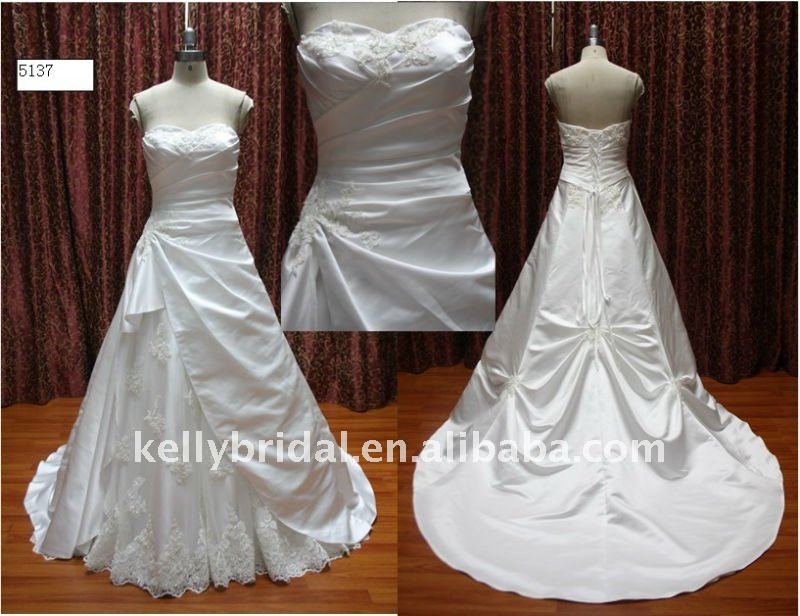 Most Beautiful Wedding Dress 2011 With Lace Beading