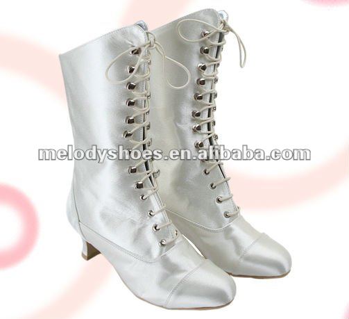 Bridal boots 