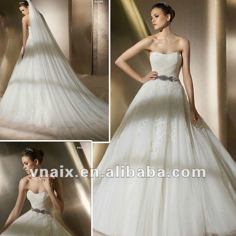 W0044 Vnaix 2012 Cheap Fabulous Victorian Lace Top Wedding Dress
