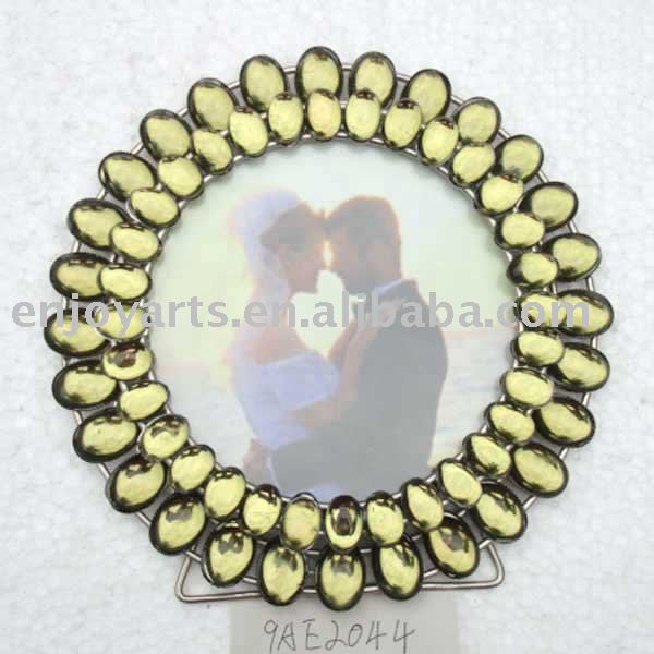 You might also be interested in wedding photo frame wedding favor photo 
