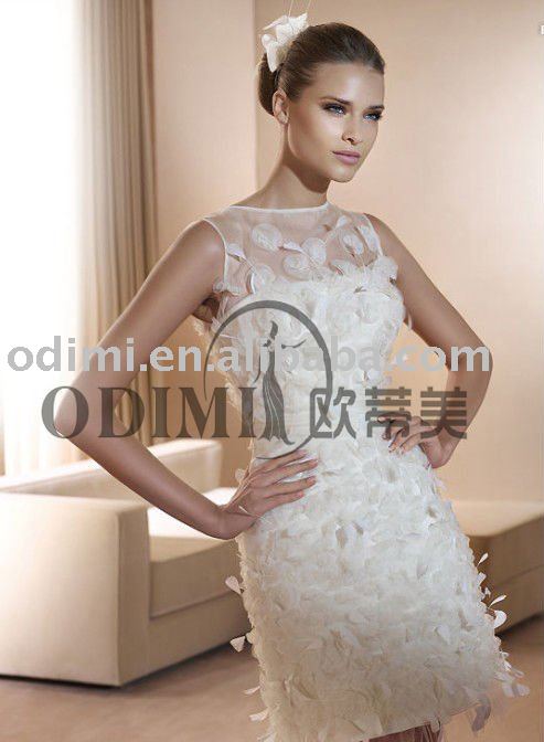 2011 Fancy Sleeveless Feather Short Wedding Dresses