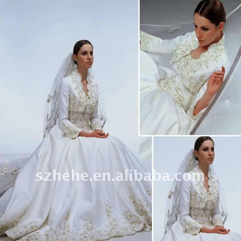 2012 Golden embroidery muslim wedding dress with long sleeves jacket