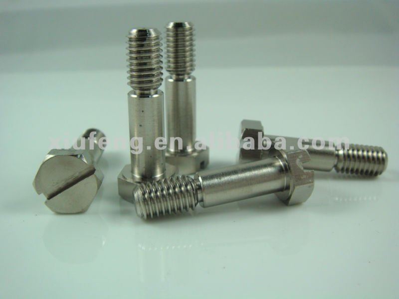 half thread bolt