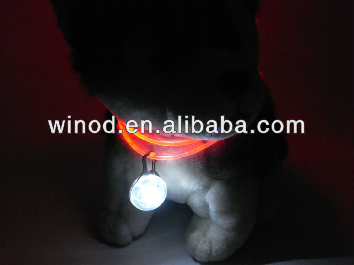 funny Soft plastic led flashing name tag keychain for pets