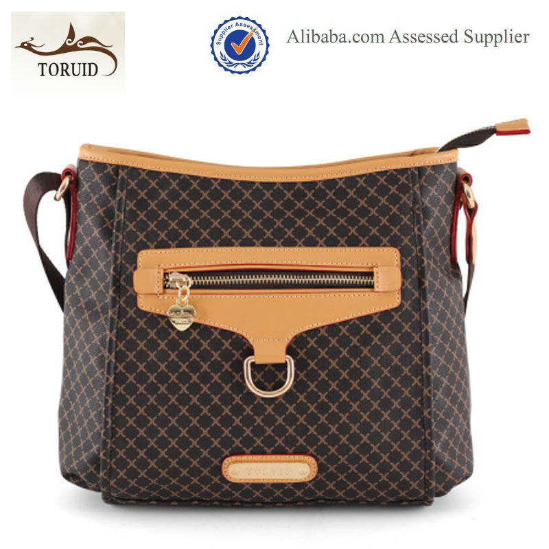 Stylish Handbags: March 2015