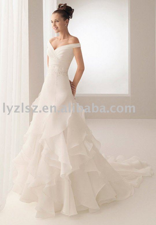 HY1837 high quality gorgeous fashion wedding dress Report Suspicious 