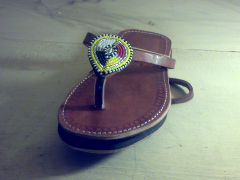 Handamade perlÃ©e sandales en cuir du Kenya-Chaussures en cuir-Id du ...