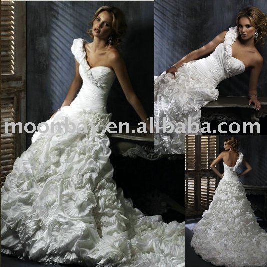 See larger image 2011 newest Elegant wedding dress