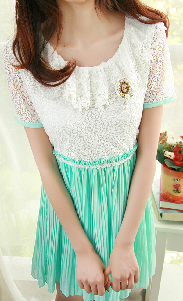 Fresh gauze lace cutout laciness patchwork pleated short-sleeve chiffon one-piece dress(China (Mainland))
