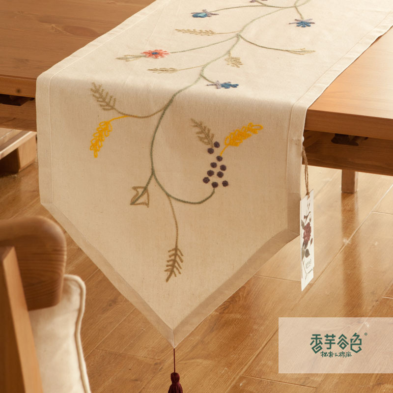 rustic grape   american runner embroidered runners pattern table to table embroider table  gremial