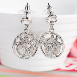 ELEGANT ROSE JEWELRY CRYSTAL THE BEST WEDDING PRESENT TO YOUR HONEY  WITH AUSTRIAN ELEMENT YOU