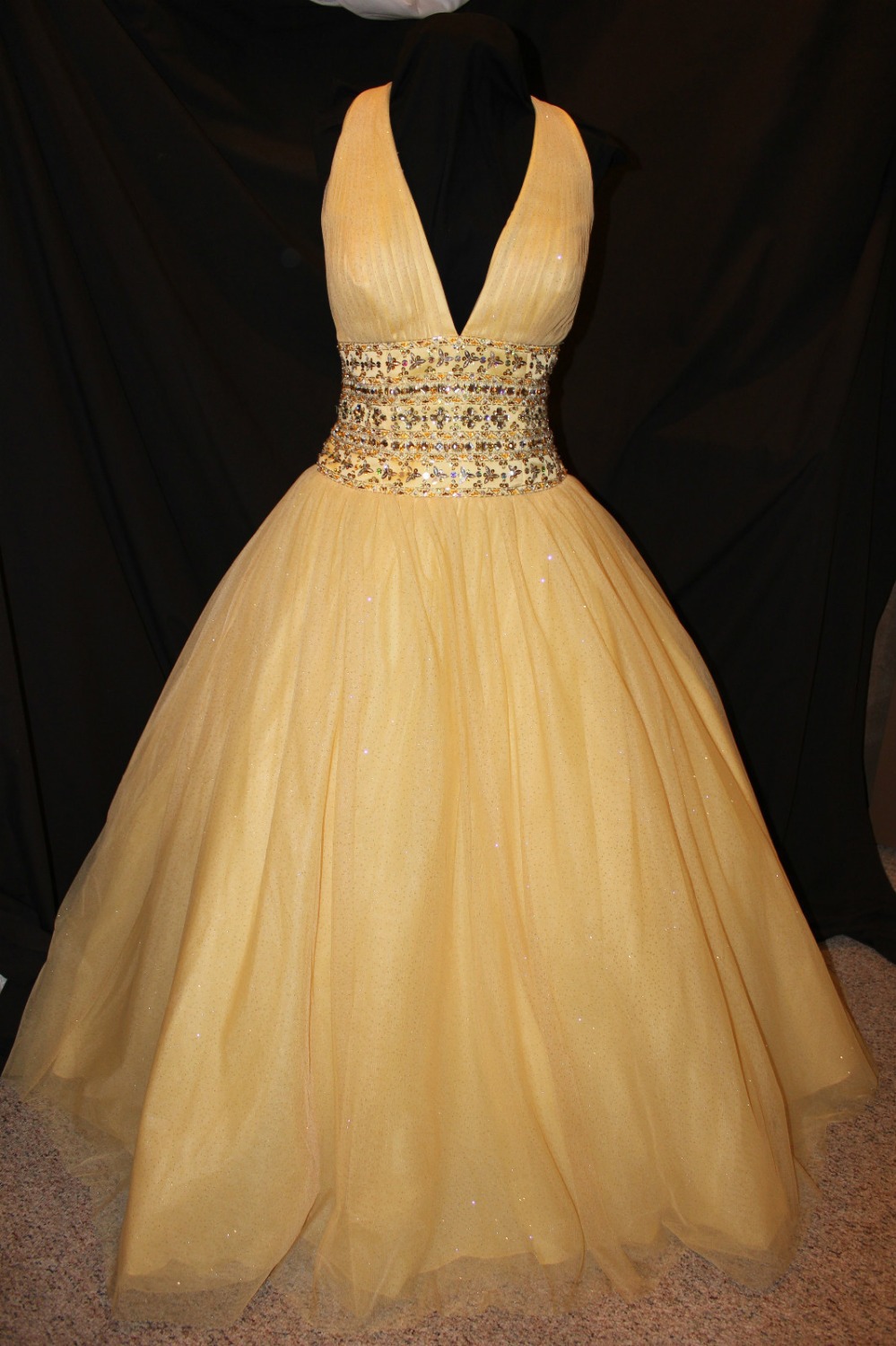 Yellow strap crystal dress