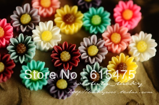 100PCS 9mm Flat Back Resin Flower cameo cabochon DIY Resin Sunflower pendant Jewelry Decoration Mixed colors