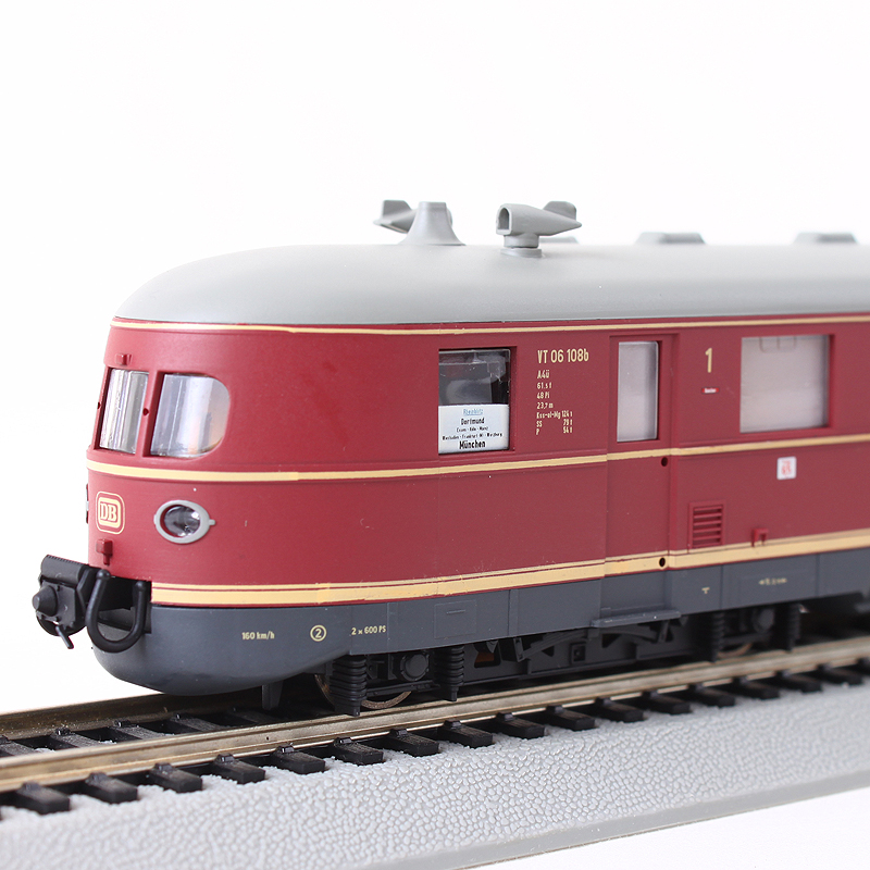 Free Shippping Bachmann HO 1:87 Germany Coupler Electric Model Train 