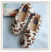 Slip-resistant thermal soft sole shoes maternity shoes women shoes leopard print slippers at home autumn and winter package with
