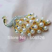 free shipping 1 piece Newest Charming Crystal rhinestone Peacock Pearl Brooch Jewelry Gifts Decorations Pin Brooch