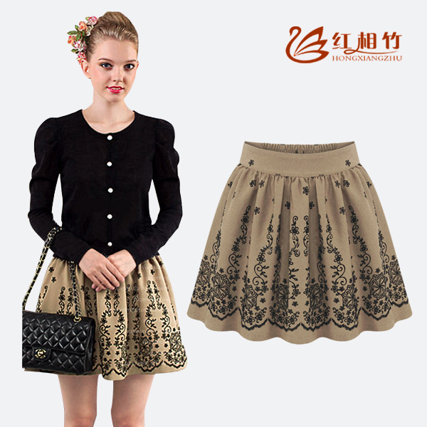 http://i00.i.aliimg.com/wsphoto/v0/1517757494/2014-spring-fashion-embroidery-pleated-bud-skirt-short-skirt-for-women-skirt-women.jpg