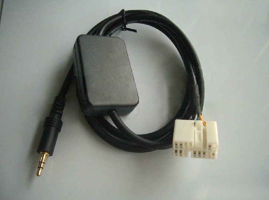 Aux input adapter for honda odyssey #2