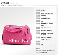 Quilted handbags  new Korean version of Winnie Fashionable casual ladies hand bag   free shipping