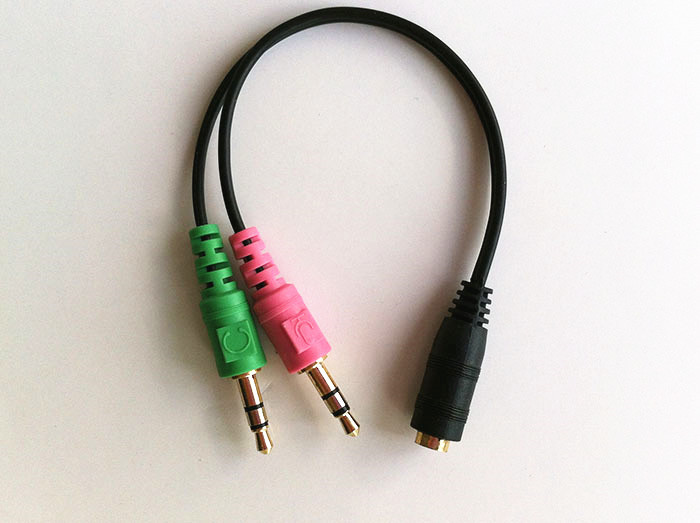 2-in-1-Audio-adapter-cable-3-5mm-male-3-pole-to-3-5mm-female-4.jpg