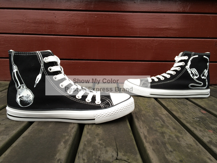 Fashion High Top Sneaker Black Microphone Earphone Sketch Hand Painted Canvas Shoes for Men Women