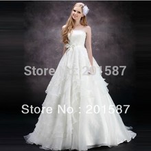 The new princess sweet romantic small lotus leaf tail wedding dress