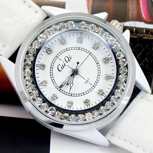 White Deluxe Fashion Ladies Girls Women s Xmas Holiday Gifts Jewelry Crystal Diamond Analog Quartz Watches