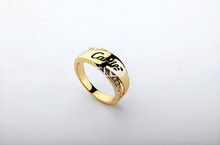 SGLOVE Wellknown Series 18K Gold Plated and 100 Austrian Crystal Classic Ring with Perfect Lines Radian