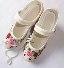 Women s Shoes Peking Traditional Embroidery Shoes to match Qipao and daily wear convenient soft shoes