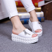 2014 summer new fashion explosion models slope with thick crust muffin sets foot wedges sandals for