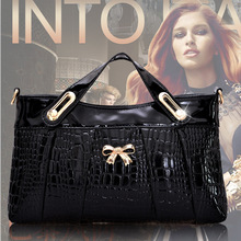 2015 European Fashion Crocodile Pu women handbag Elegant evening bags butterfly women messenger bags noble women