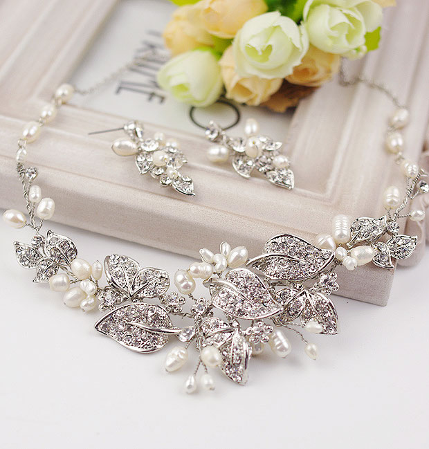 Handmade pearl rhinestone alloy bridal necklace marriage accessories wedding accessories
