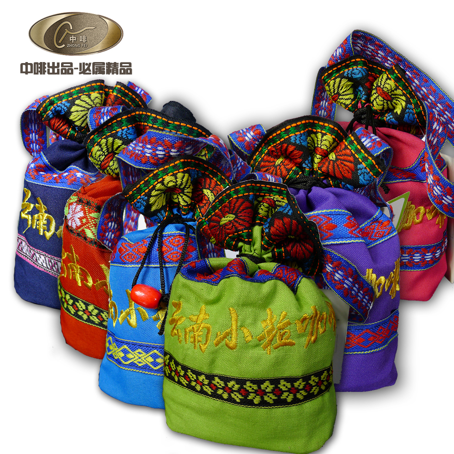 Small grain coffee instant 3 in one instant coffee 130g yunnan embroidered bag colorful bag free