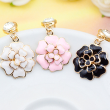 2014 Delicate White Enamel Flowers Dust Plugs For Iphone 4 Universal Headphone Jack Dust Cap For Cellphone iphone Accessory