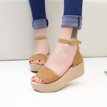 Muffin waterproof heavy bottomed sandals women summer flat sandals platform shoes